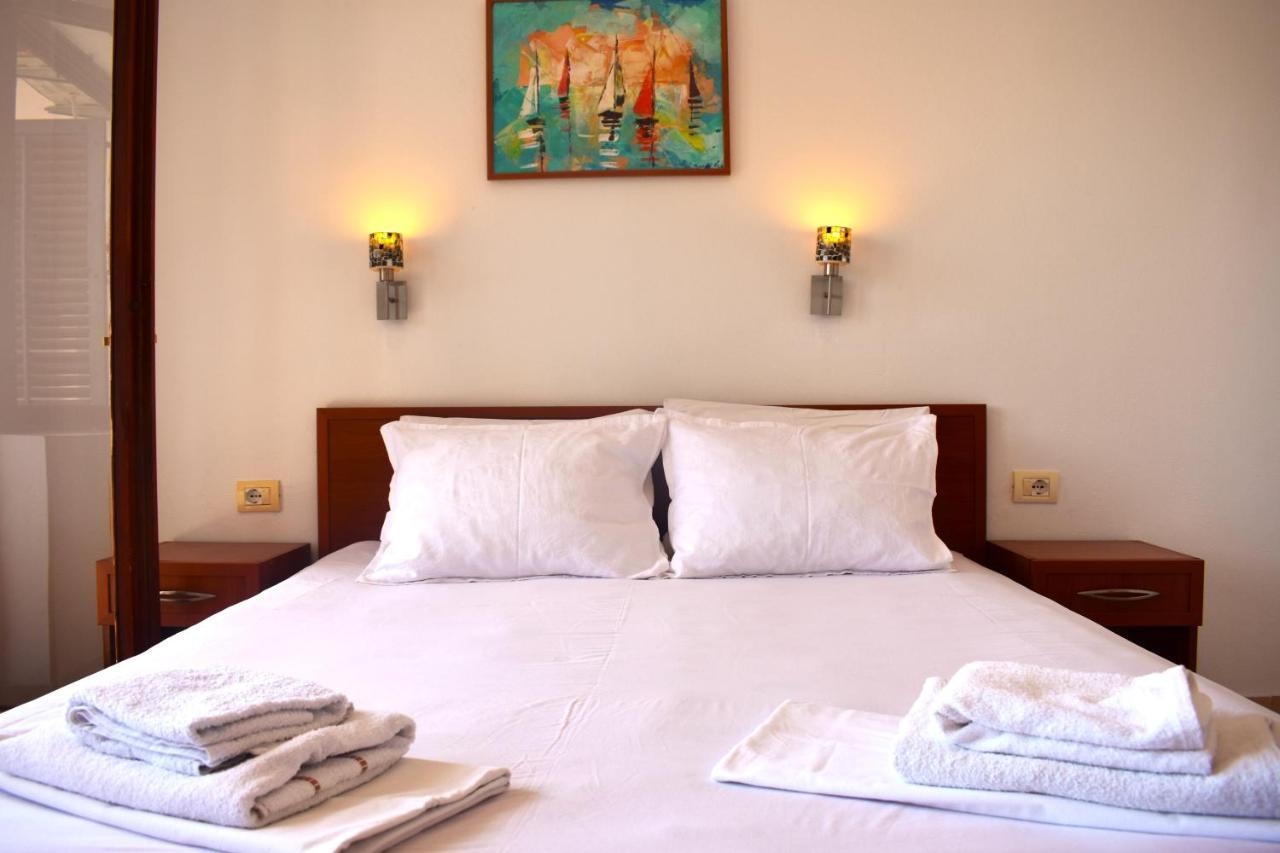 Apartments Aga Ulcinj Kültér fotó
