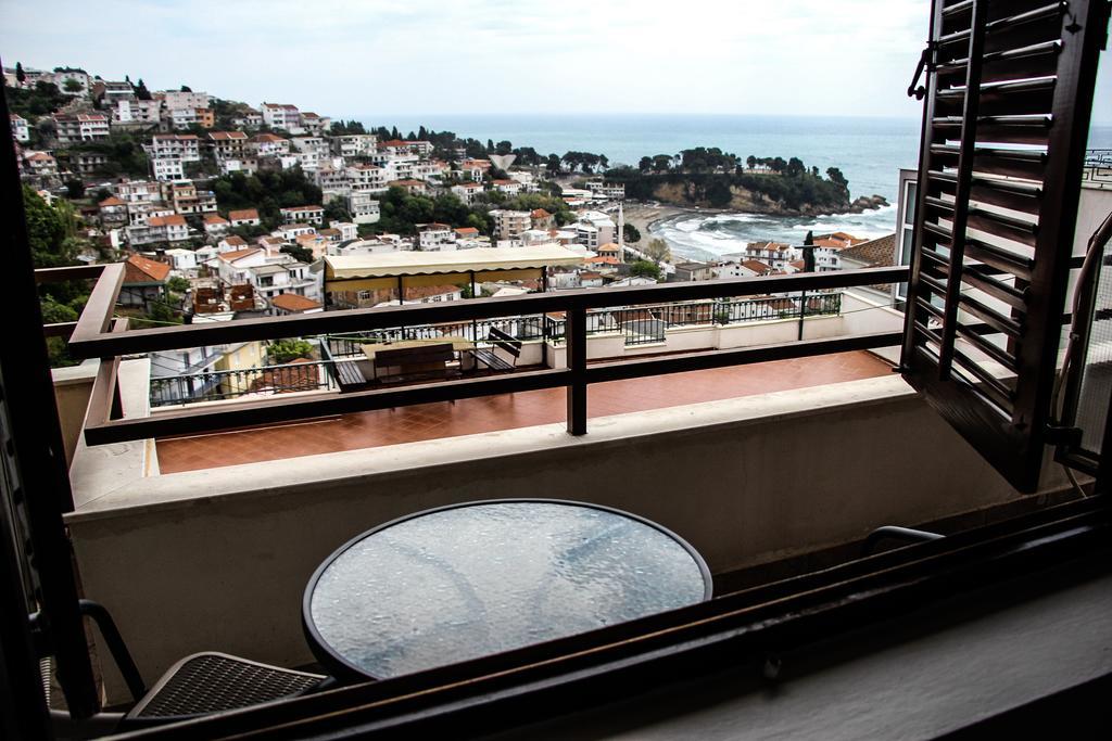 Apartments Aga Ulcinj Kültér fotó